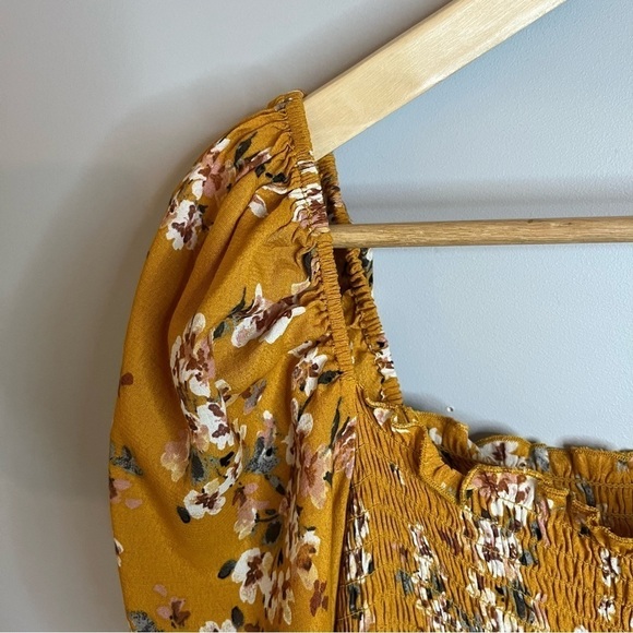 Flynn Skye Justine Square Neckline Mustard Springs Floral Crepe Romper Size M - Picture 9 of 16